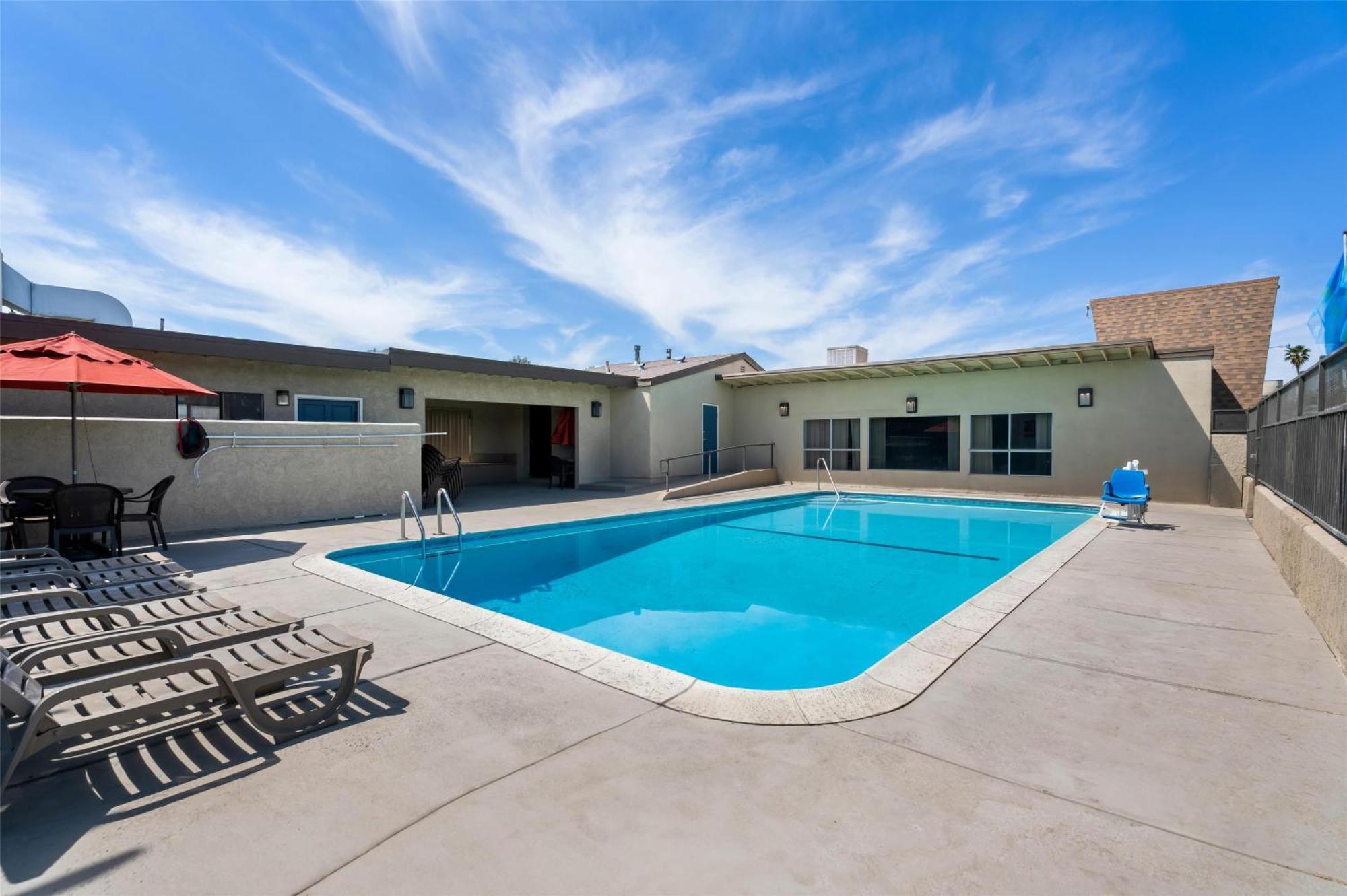 Best Western Desert Villa Inn Barstow Eksteriør billede